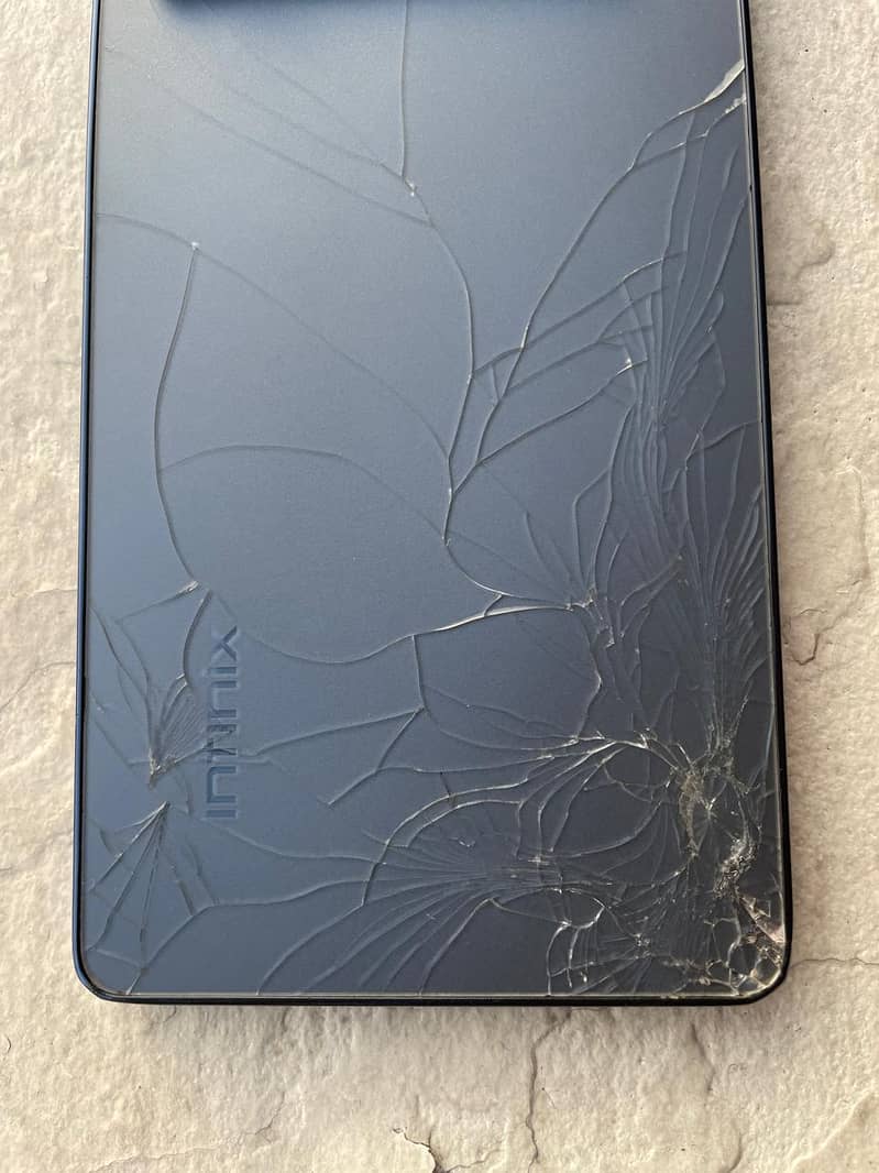 Infinix Note 40 6