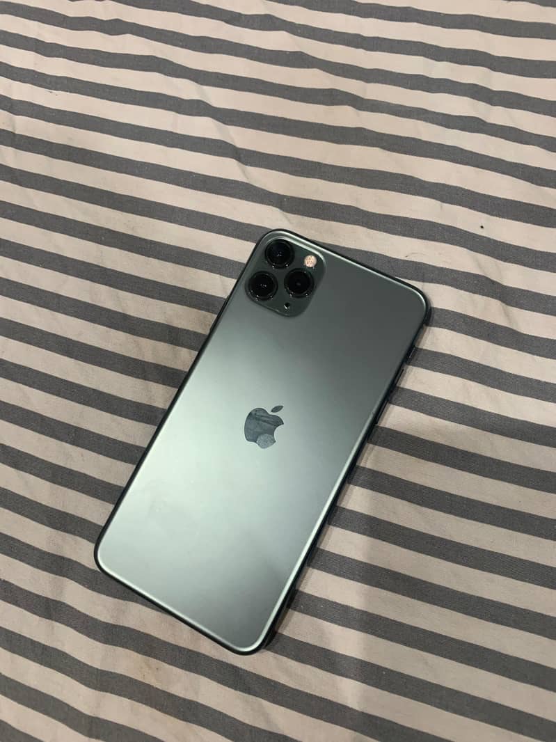 Apple iPhone 11 Pro Max 0
