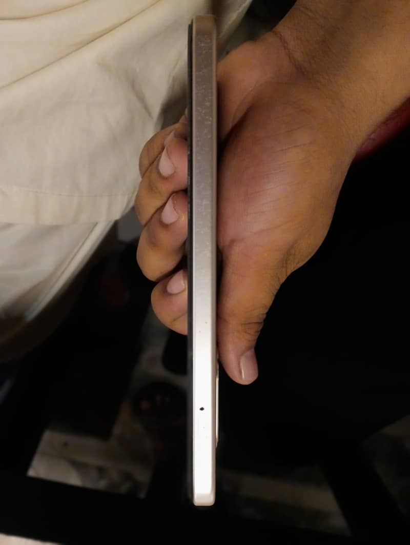 OPPO A6 3