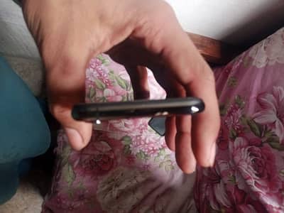 Apple iPhone XS
