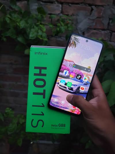 Infinix Hot 11s (6/128) with box