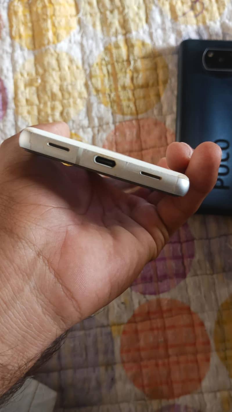 Google Pixel 7a 3