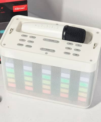 Karaoke Machine with intelligent noise reduction Wireless Microphone