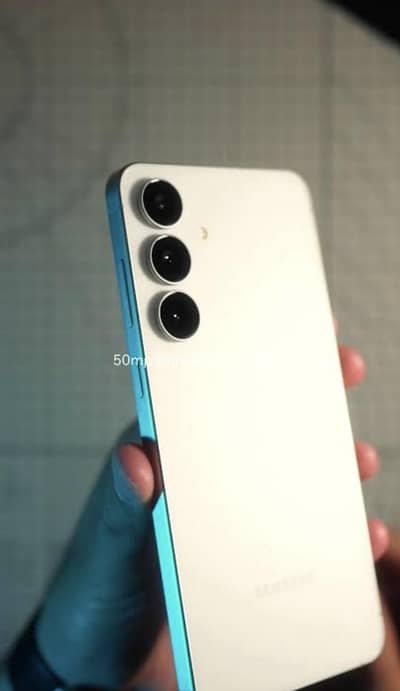 Samsung Mobile S25 FE