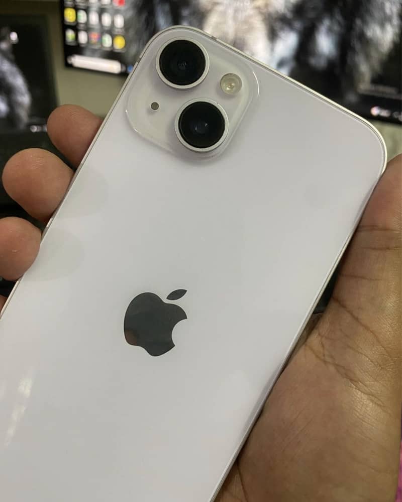 Apple iPhone 14 2
