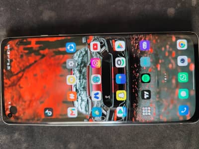 One Plus 8  DUAL SIM PTA 8+8 128GB