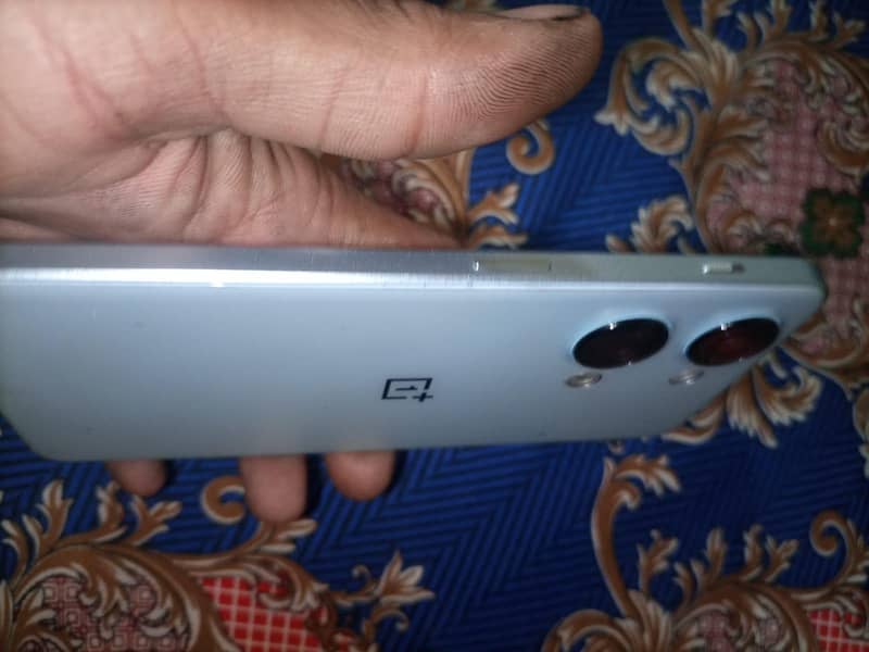 One Plus Ace 2V 6