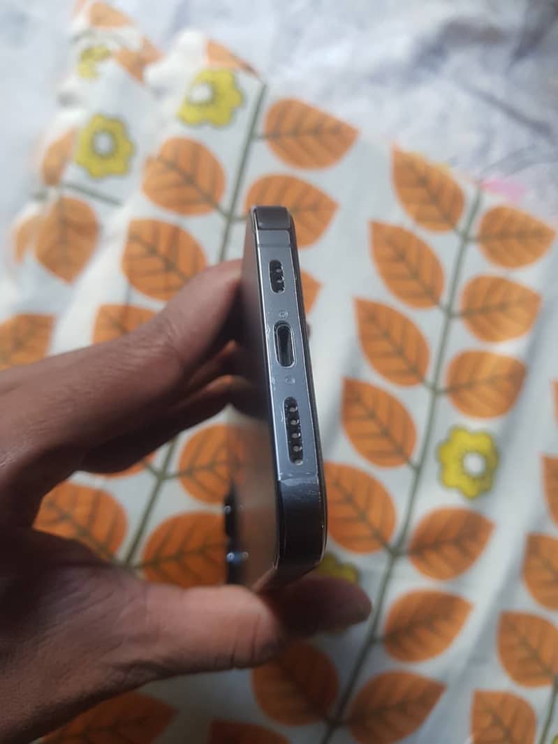 iPhone 13 Pro 3
