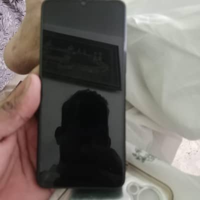 Vivo Y04 6 + 6 128 10/9 ha