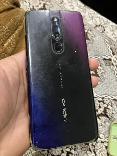 OPPO F11 Pro