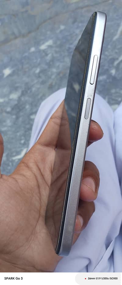 Infinix  9