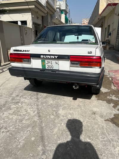 Nissan Sunny 1986
