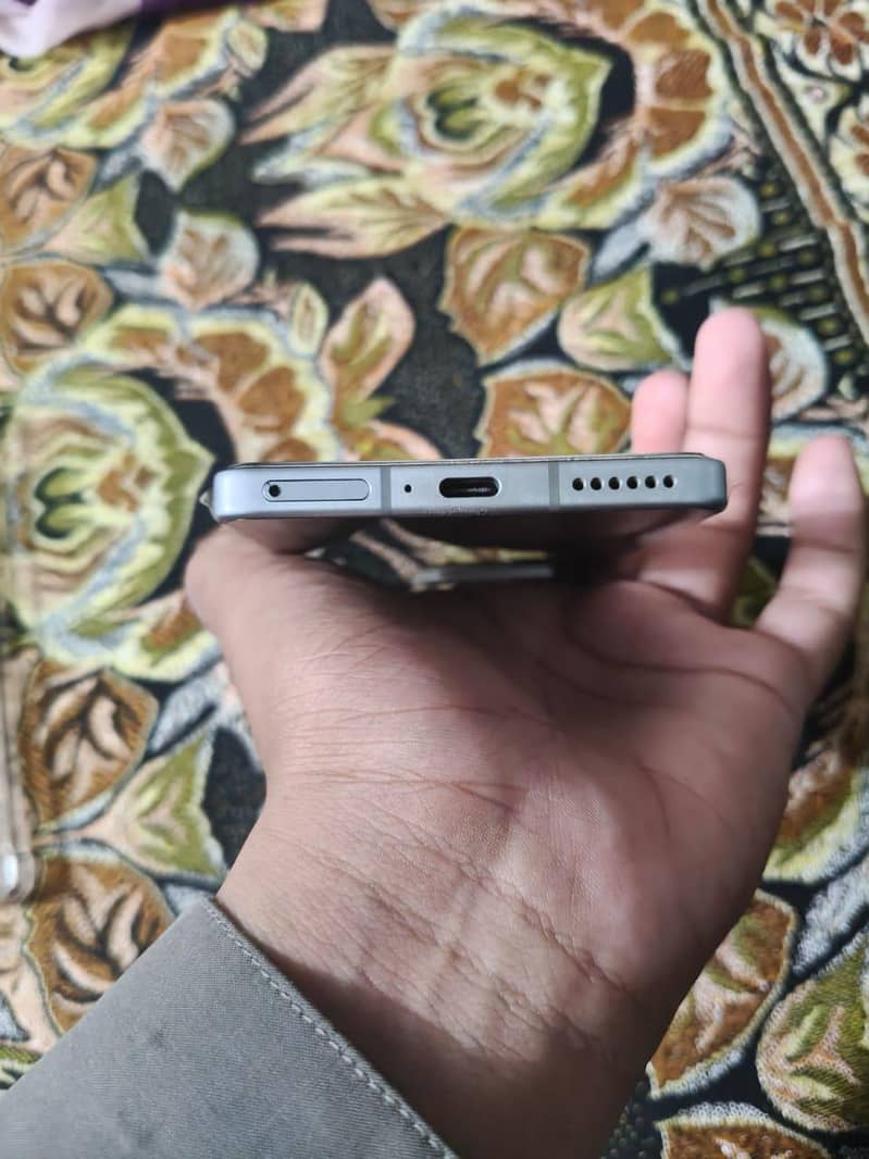 Infinix Note 50 Pro 4
