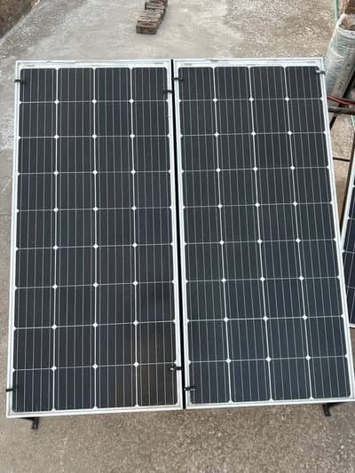 12V 160W Solar Panels+Stand with UPS and battery