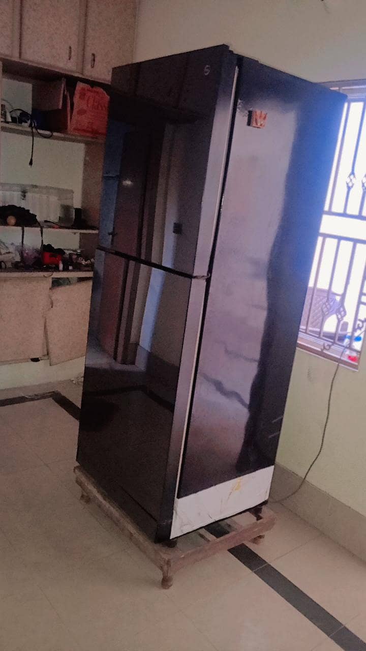 Fridge 4