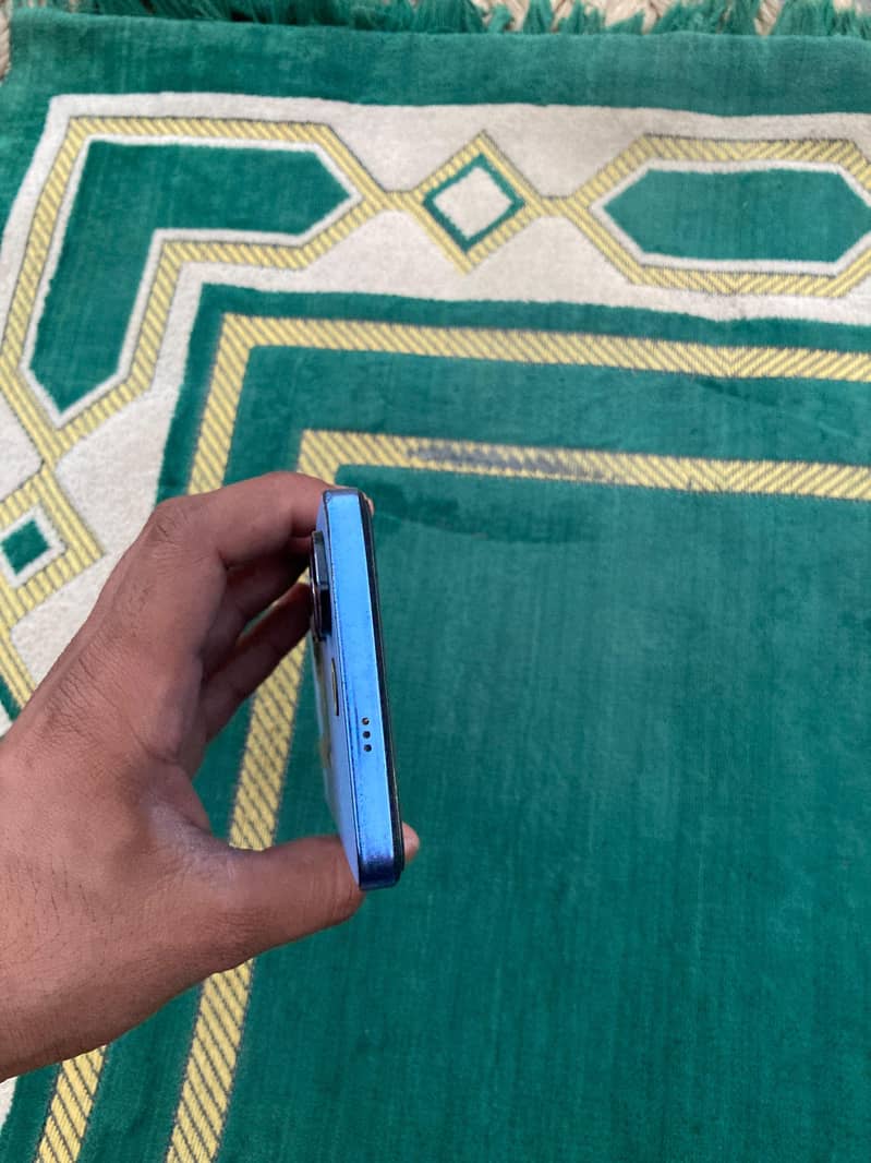 Tecno CAMON 20 1