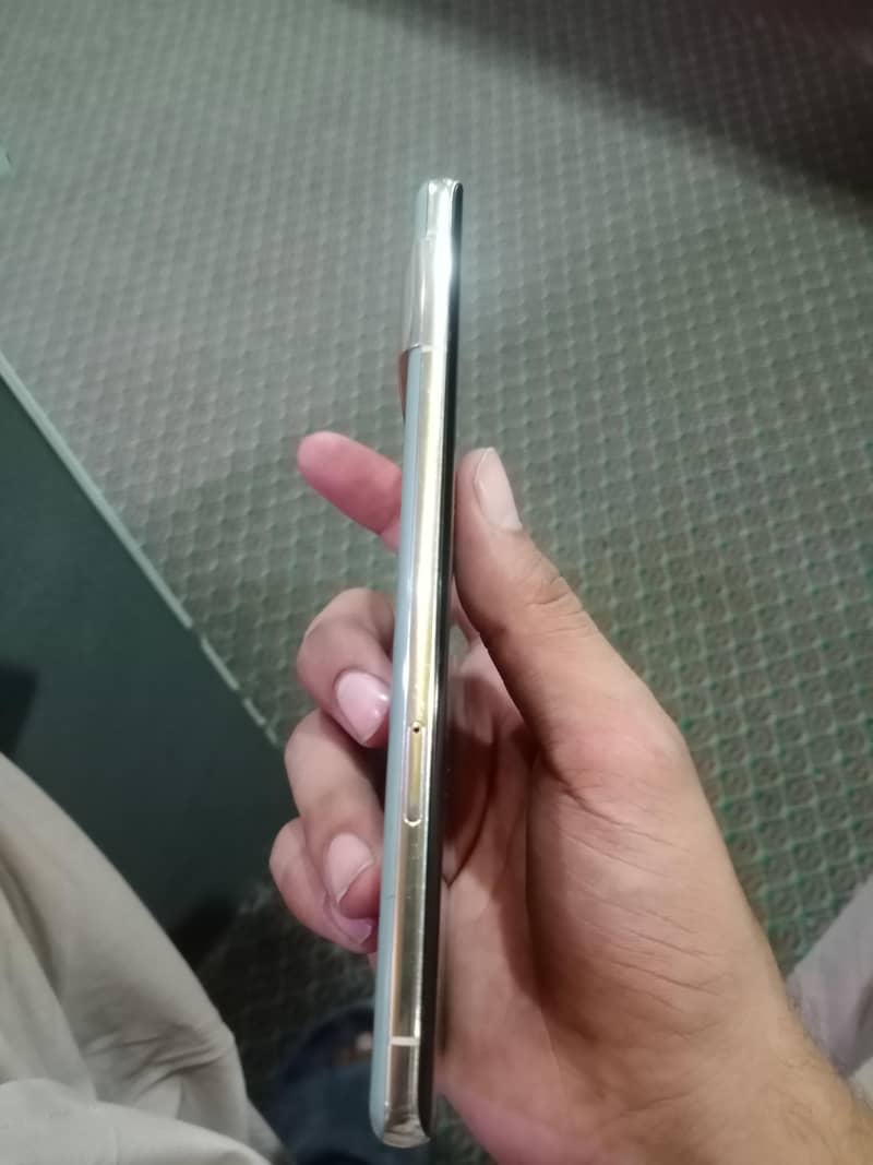 Google Pixel 7 Pro 2