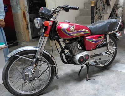 urgent sale please serious buyer contact karain 03246864718