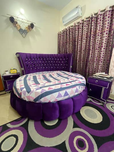Round bed set complete