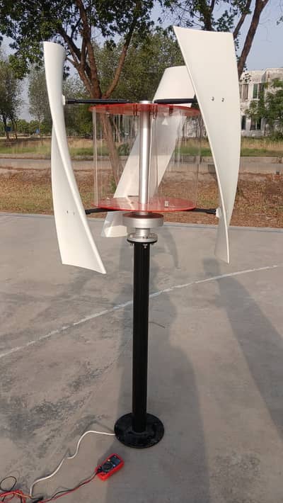 Hybrid vertical axis wind turbine (500W)