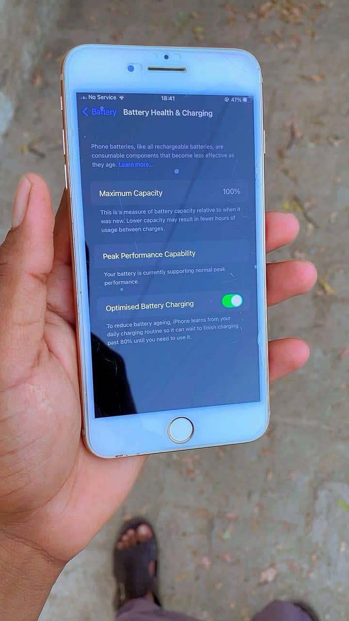 Apple iPhone 8 Plus 3