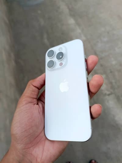 Iphone 16 pro 256gb permanent bypass