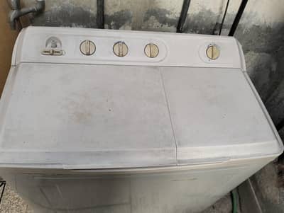 Haier washer and dryer good condition