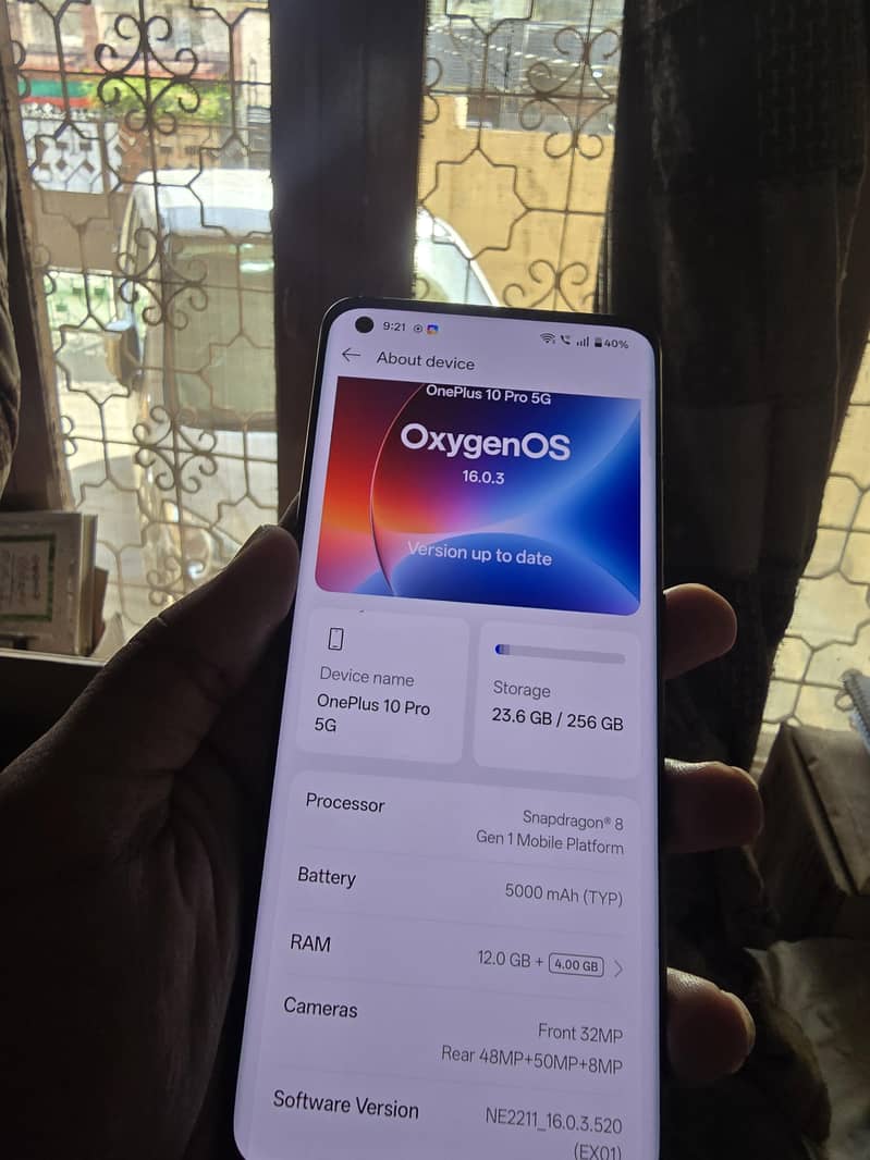 One Plus 10 Pro 4