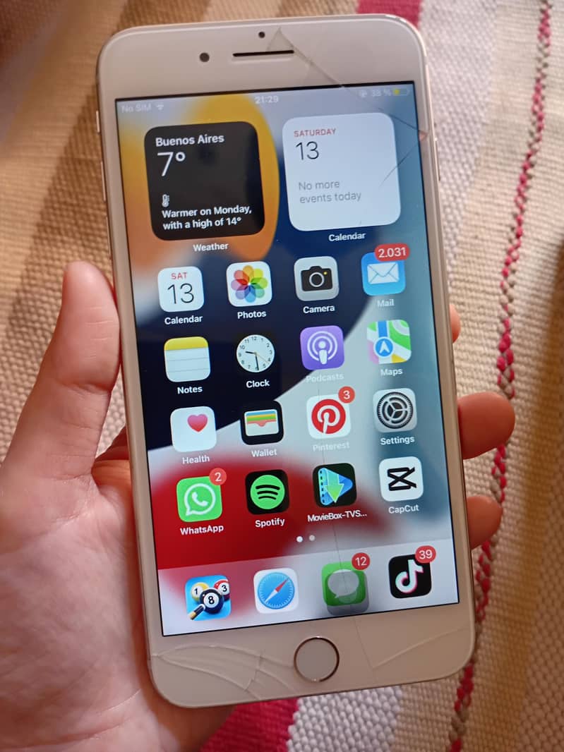 Apple iPhone 7 Plus 2