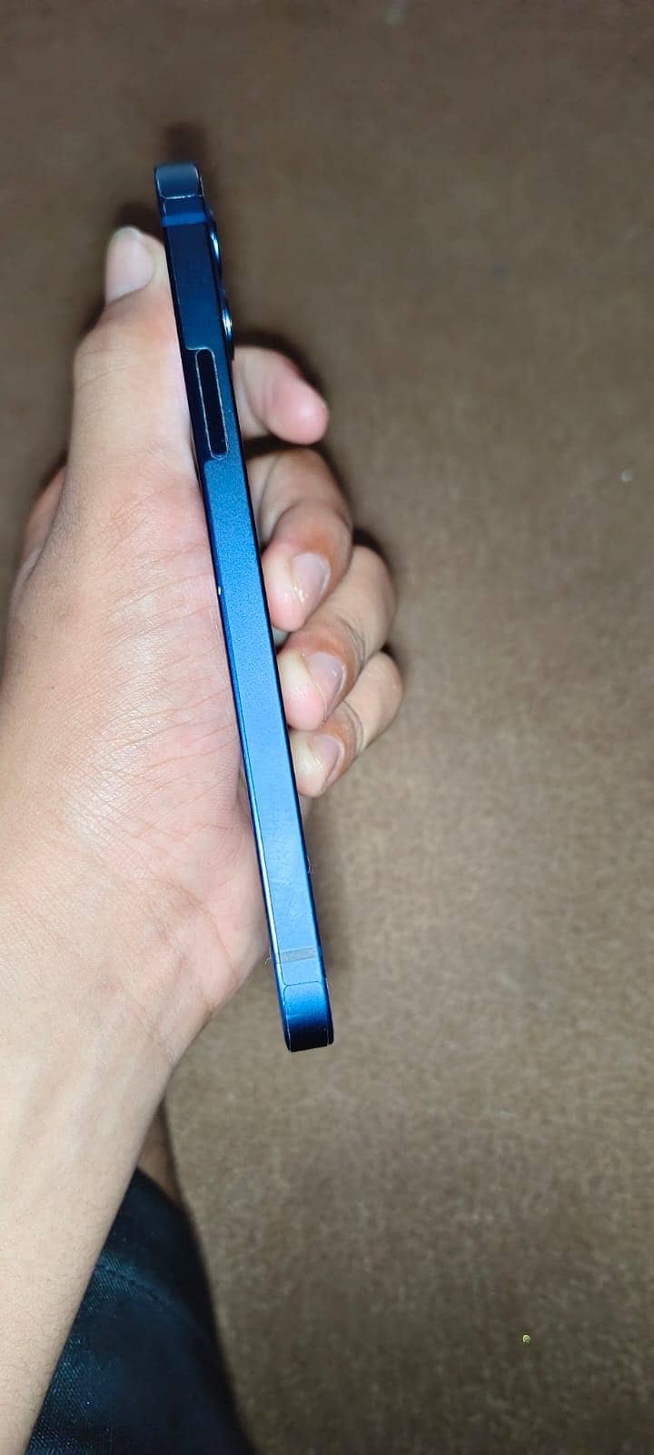 Apple iPhone 12 3