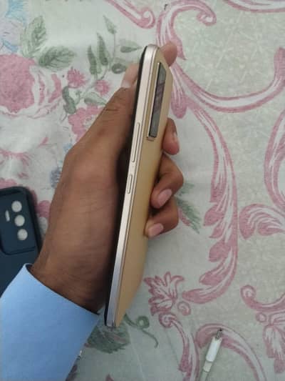 Vivo V23e