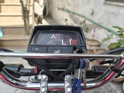 Urgent Sale Honda 70 - Full New