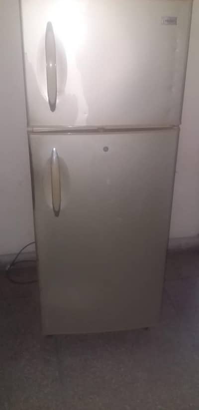 Haier HRF-320 Medium Size Refrigerator – Excellent Condition
