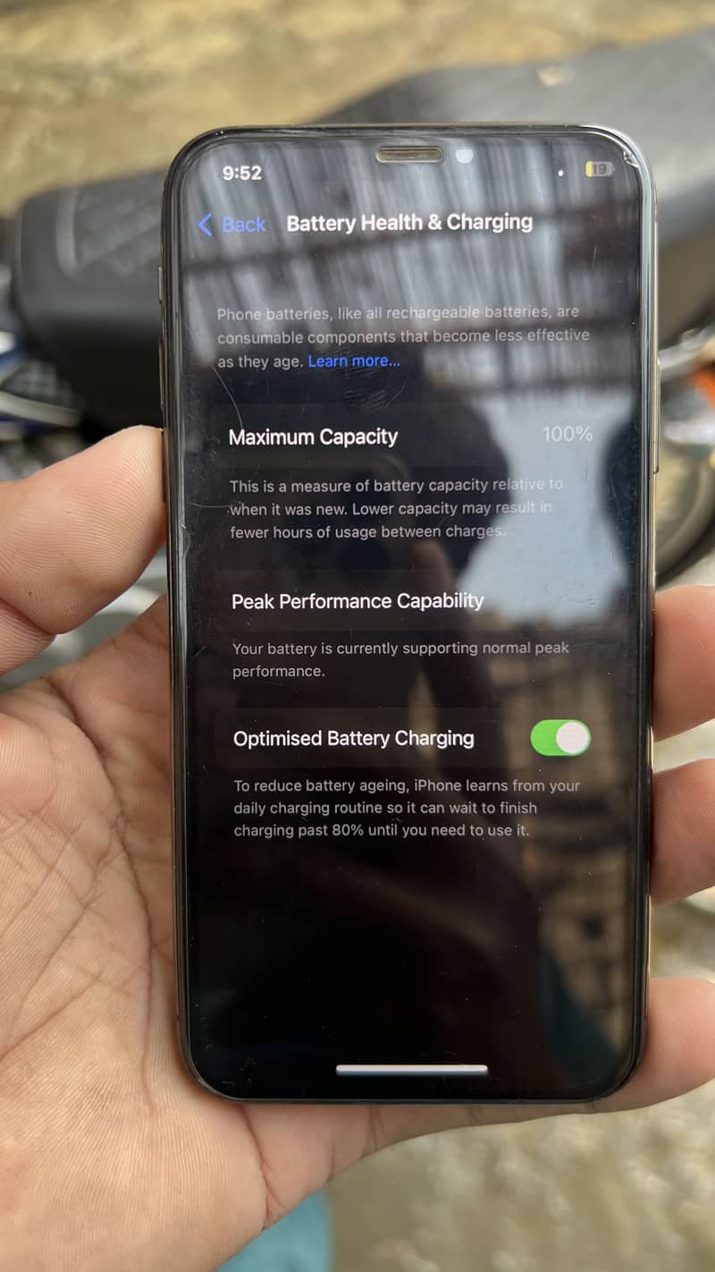 Apple iPhone X 3