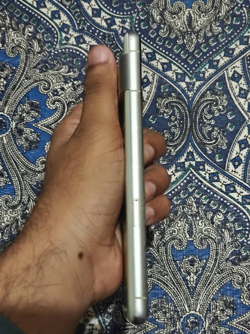 Google Pixel 7 2