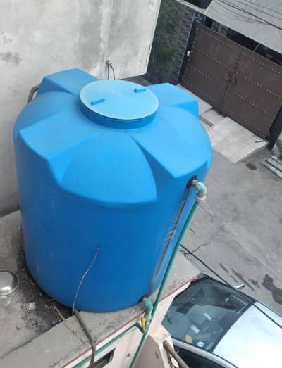 ڈیورا پانی ٹینکی 300 گیلن