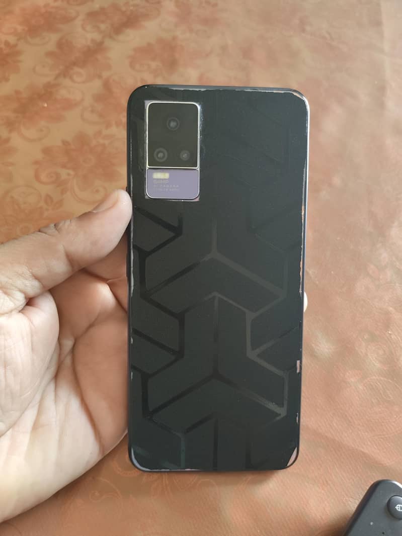 vivo v21e 1