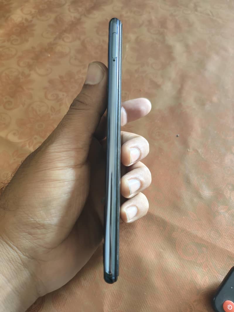 vivo v21e 2