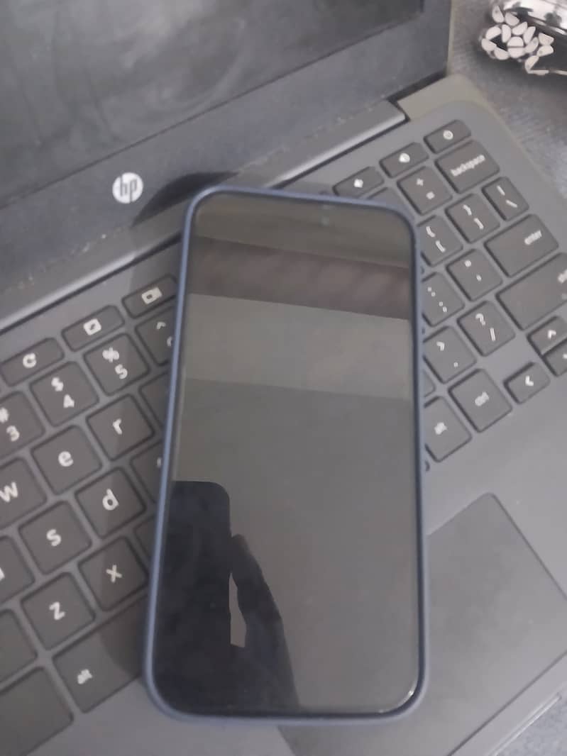 Apple iPhone 15 plus 2