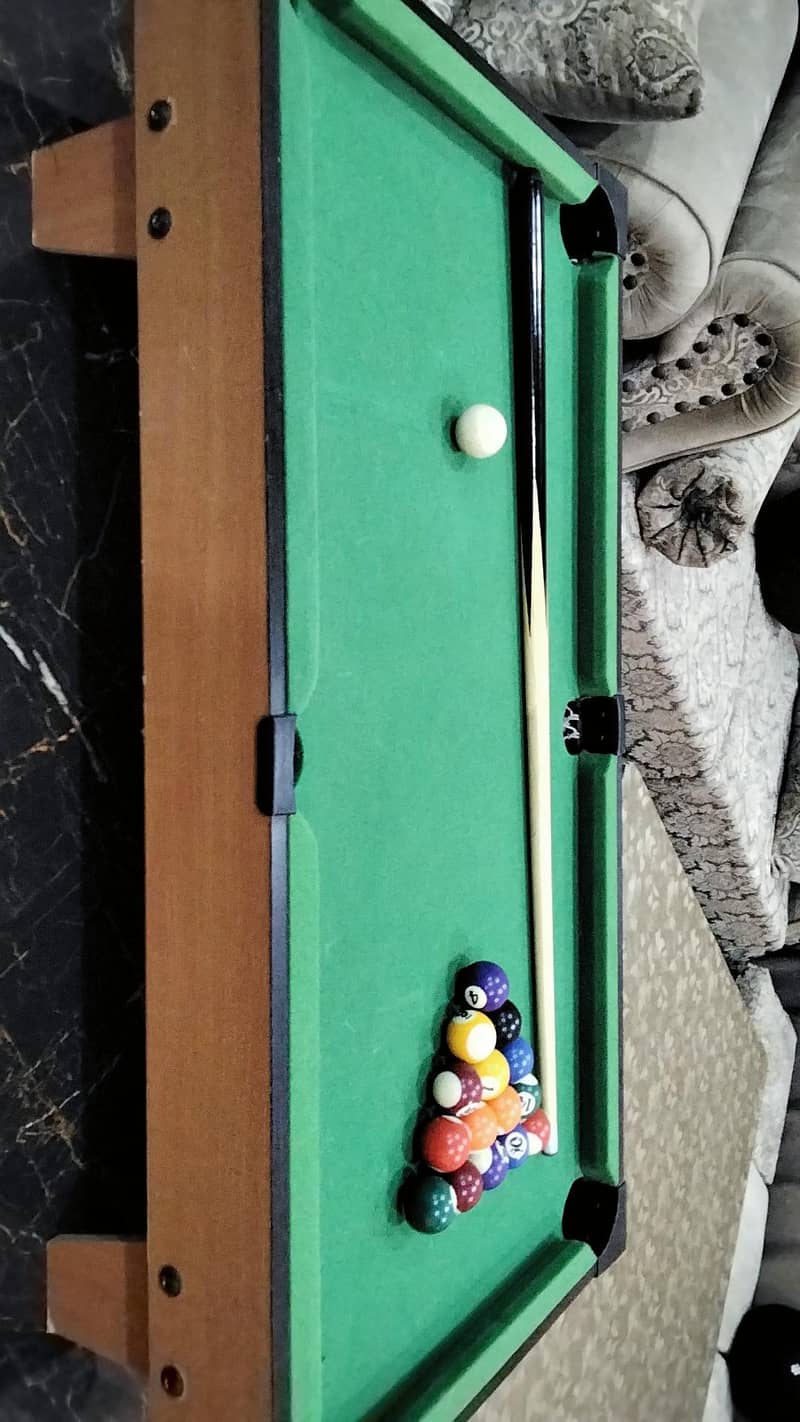 Billiard table. 6