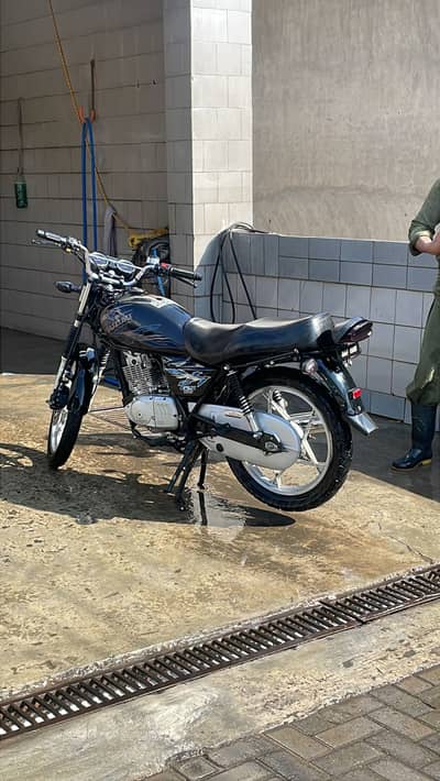 Suzuki 150 SE 9/10 Clean Look