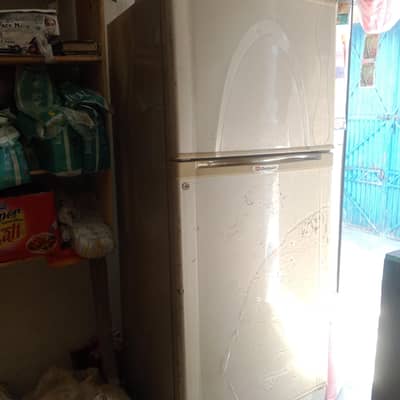 Dawlance used refrigerator for sale in Ziarat ka ka Sahb