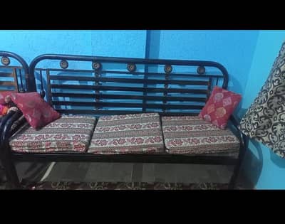 sofa available for sale 5 seater