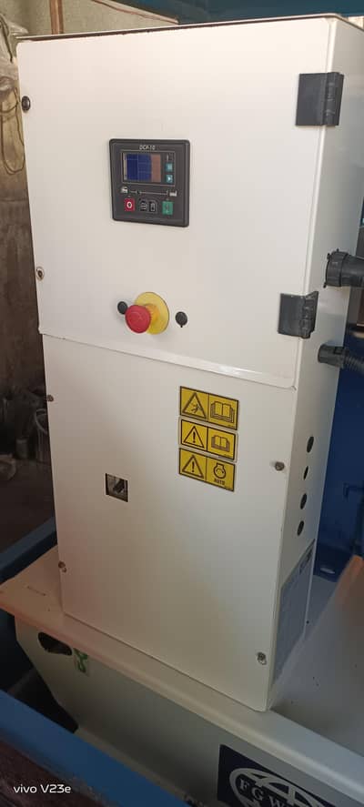 RJRj Perkins UK available for Sale in Sialkot good conditio110kvan