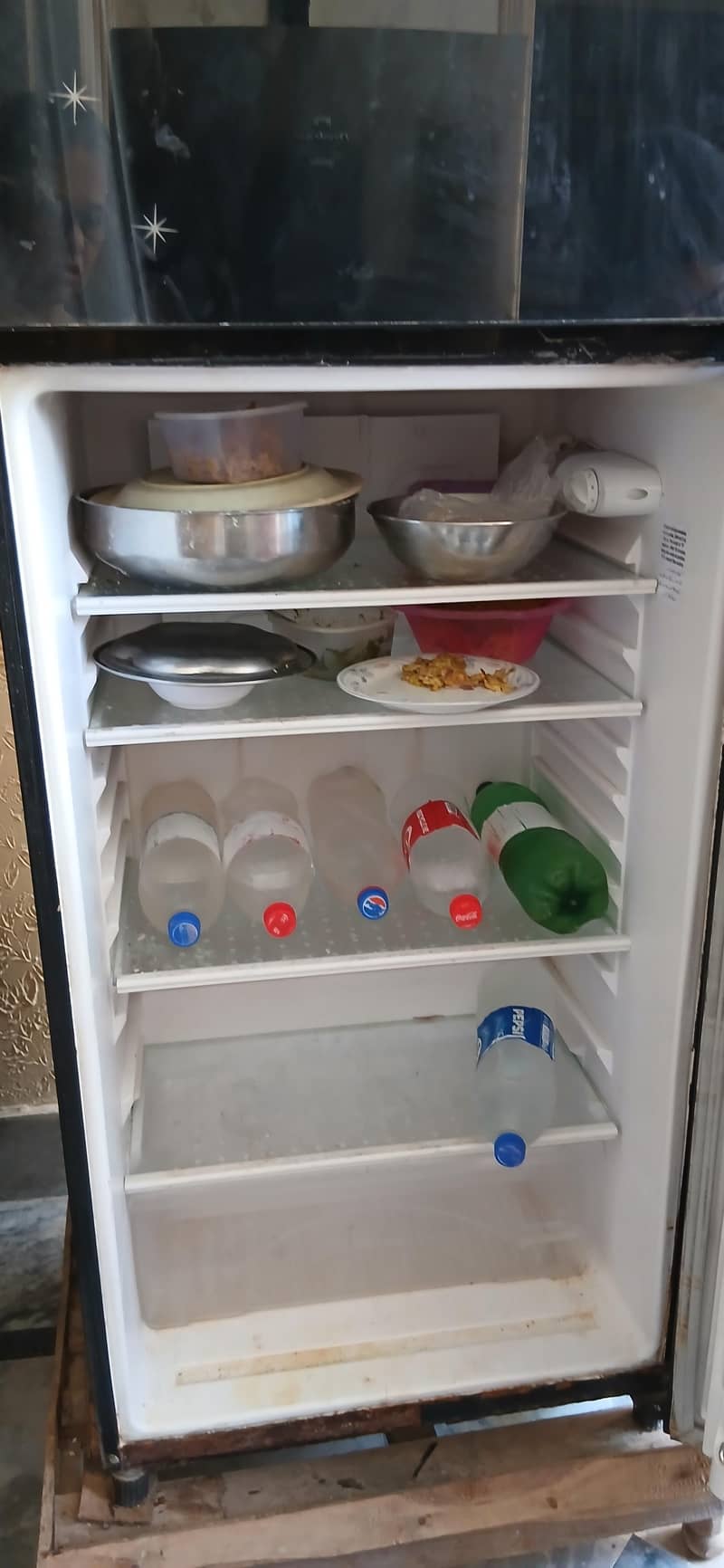 WAVES REFRIGRATOR Urgent 1