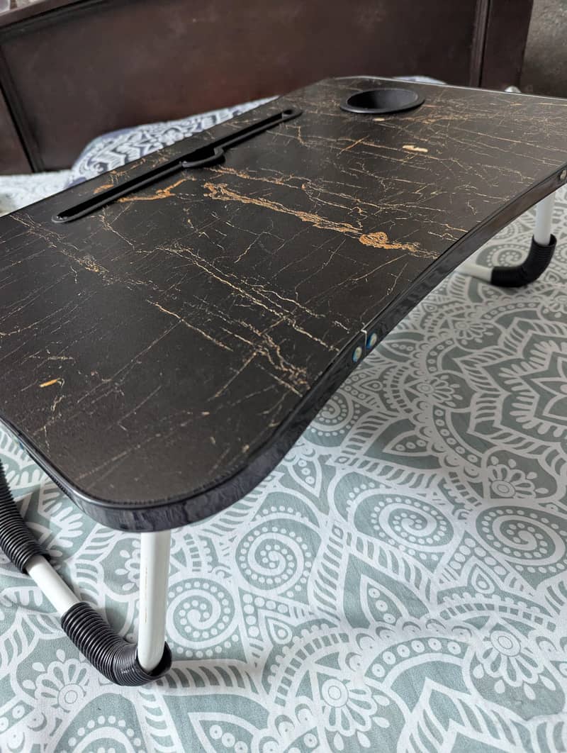 Portable Foldable Laptop Table 0