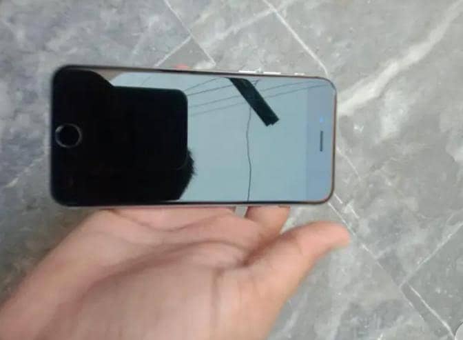 Apple iPhone 6 0