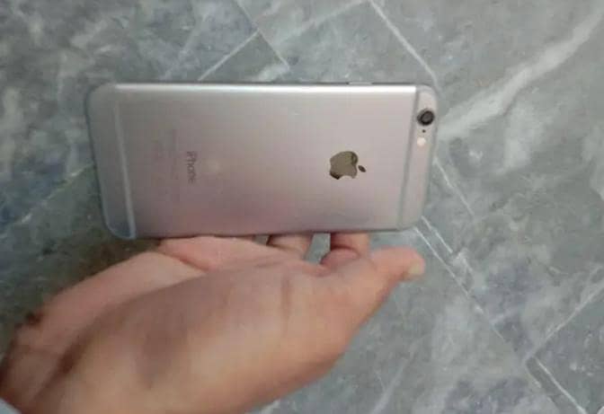 Apple iPhone 6 2