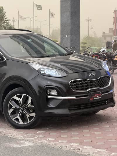 KIA Sportage FWD 2022 Punjab Registered sunroof 1st owner