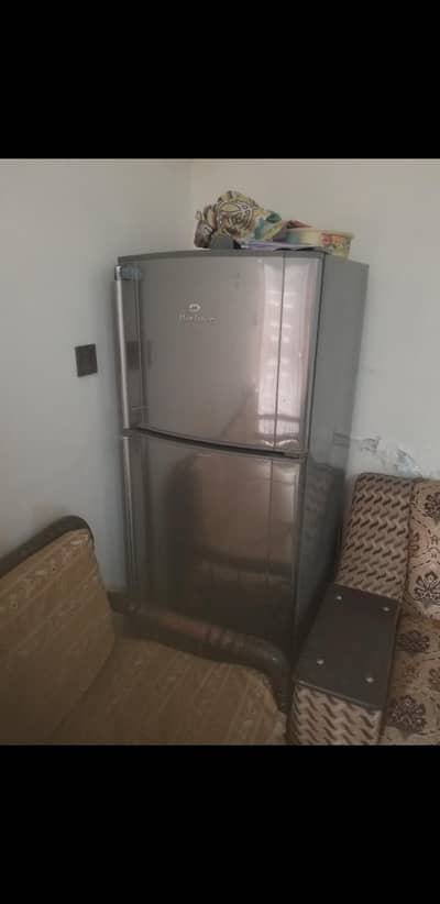 dawlance fridge